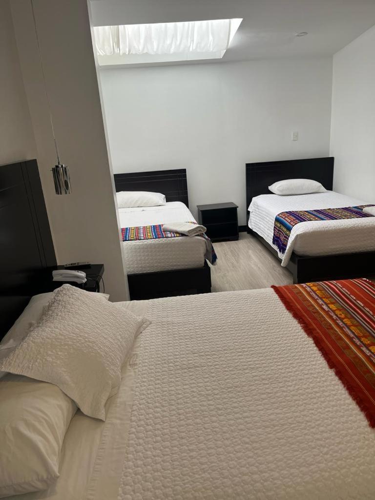 Hostal Entre Rios Cuenca Exteriör bild